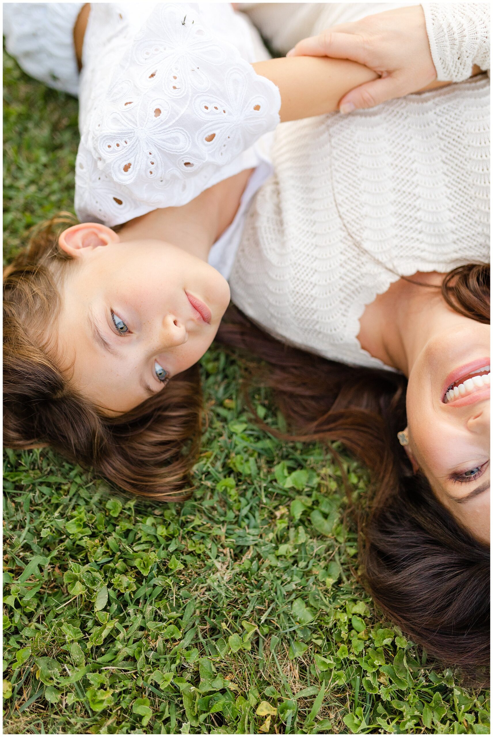  mom daughter laughing snuggled lifestyle family photography in Lexington KY 